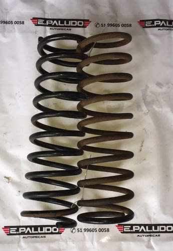 Par Molas Traseiras Vw Santana 1995 A 2006
