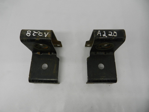 Par Suporte Radiador Dodge Ram 2500rc 2009 Chrysler 52028929