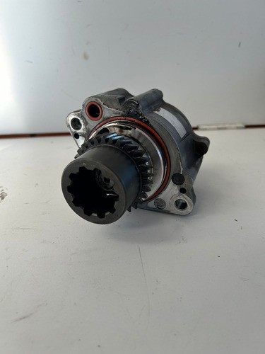 Bomba De Vacuo Hilux Sw4 3.0 2000 Original