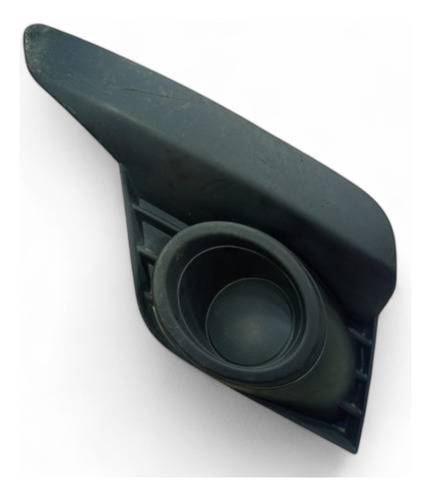 Moldura Farol De Milha Lado Esquerdo Logan 2013 A 2021