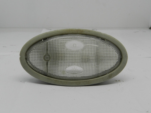Luz De Teto Cortesia Gm Celta Prisma 2004 A 2016 93307353