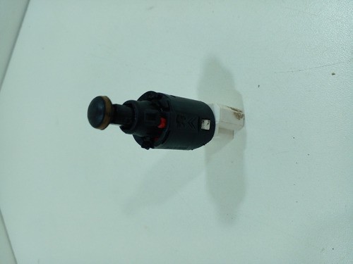 Interruptor Luz Freio Peugeot 206 Sw 2008 9643478880 (m)