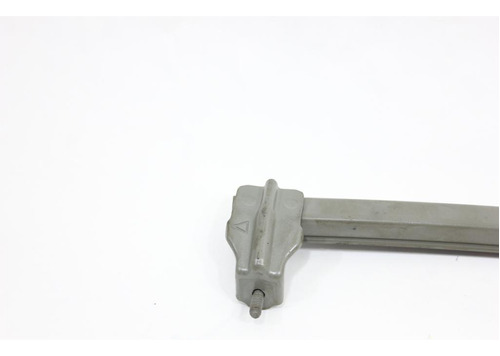 Guia Vidro Porta Diant Le Hilux Sw4 05/11 Us (335)