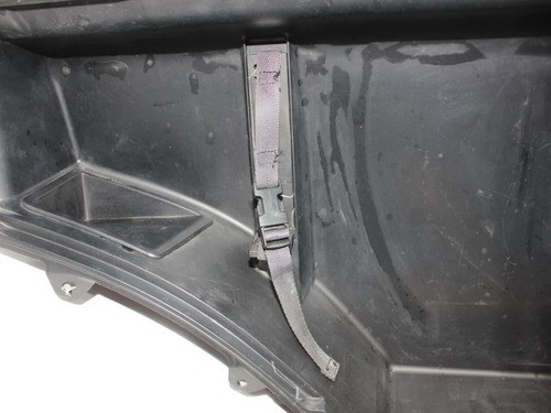 Caixa Ferramentas Porta Malas Hilux Sw4 96/04 (384)