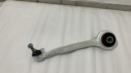Braço Superior Suspensão Dianteira Esquerda C180k 00/06 Usad