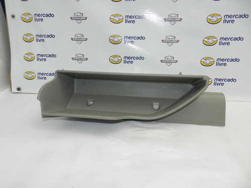 Moldura Dianteira Direita Soleira Porta-objetos Zafira 01/12