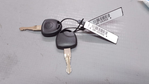 Cilindro Miolo Tampa Porta Malas Corsa Sedan    24002