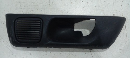 Moldura Maçaneta Interna T.e Gm Astra 93274517 (r)