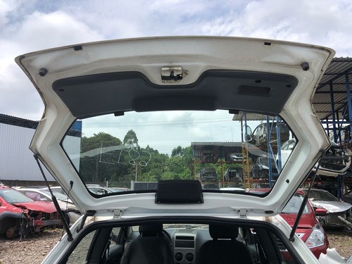 Tampa Porta Malas Fiat Palio 2015