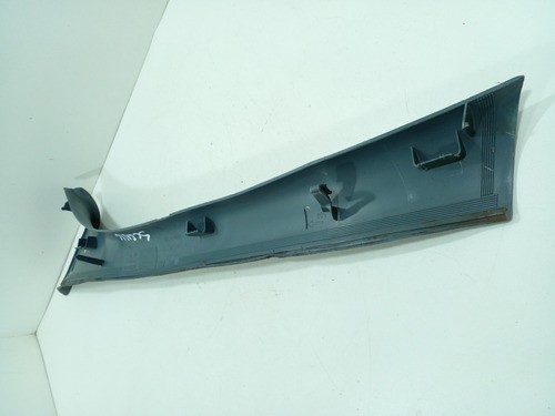 Moldura Coluna Parabr. L.d Renault Scenic 06 7702280113 (m)