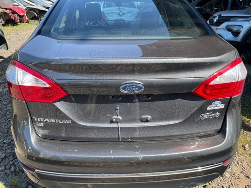 Tampa Porta Malas Ford Fiesta Sedan 2017/2017 Pelada