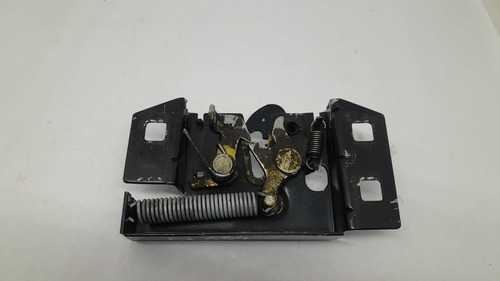 Fechadura Capô Ford Fiesta Courier 1996 A 2006 96fg16701aa