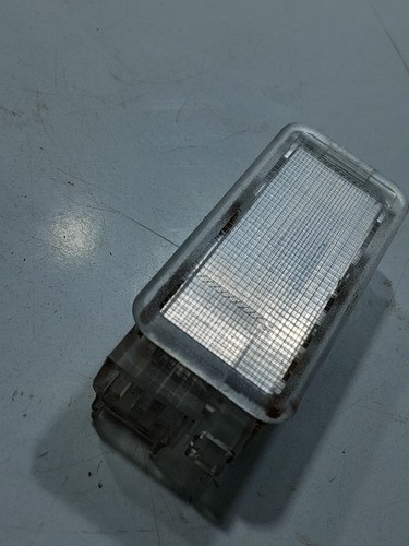 Luz Cortesia Porta Luvas Peugeot 206 207 (vj) E133