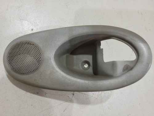 Moldura Maçaneta Porta Tras Esquerda Ford Fiesta 97/02 (r)