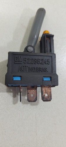 Interruptor Desembaçador Traseiro Gm Monza 1982 52286245 (m)