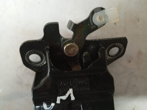 Fechadura Tampa Traseira Jac J3 2010/14 Usado