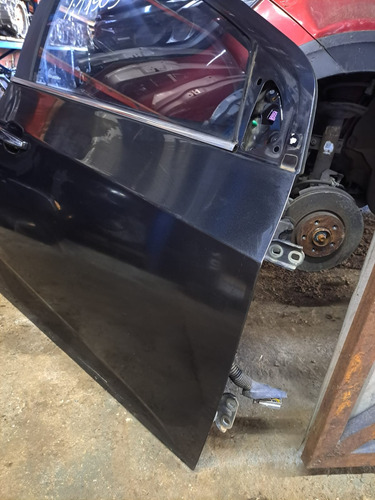 Porta Dianteira Direita Chevrolet Sonic 2012 2013 2014