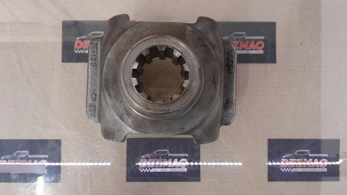 Luva Traseira Cardã Flange Cambio Eaton Fso 4405 4305