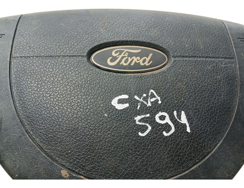 Tampa  Buzina Volante Ford Fiesta 1.6 2003/12 (ap) Cxa 594