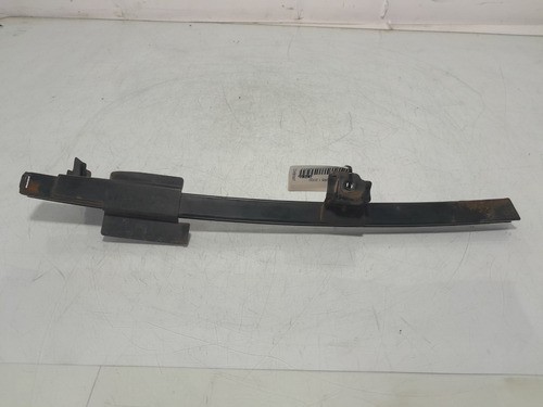 Guia Do Vidro Porta Traseira Esquerda Hilux Sr5 1995/2004