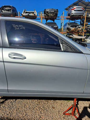 Porta Dianteira Direita Mercedes C180 C200 2012 2013 W204