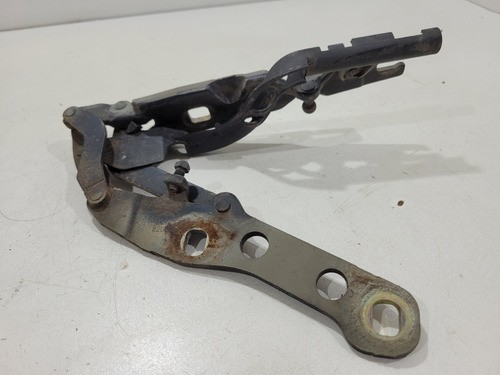 Dobradiça Capo Lado Direito Bmw 328i 99/05 (r)