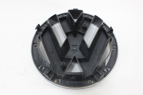 Emblema Grade Dianteira Vw 8-150 00/12 Usado (244)