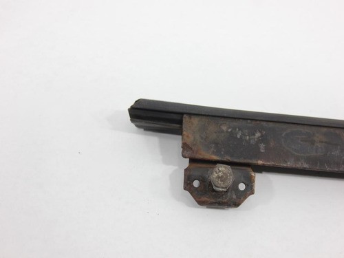 Guia Vidro Porta Diant Le Vw 6-90 82/88 Us (707)