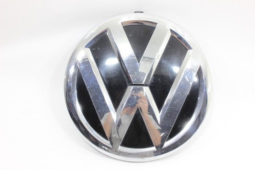 Emblema Grade Dianteira Vw 17-210 98/10 Usado (534)