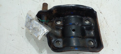 Suporte Fecho Molas T.e Toyota Hilux 2006/15 (r)