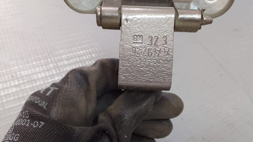 Dobradiça Direita Tampa Traseira Onix 2013 A 2019 Gm   23814