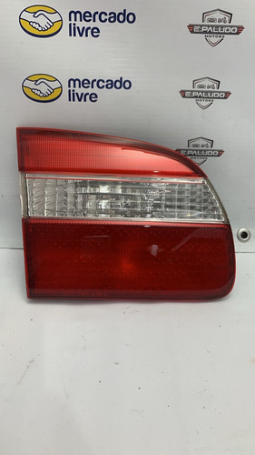 Lanterna Tampa Traseira Esquerda Toyota Corolla 1998 A 2002