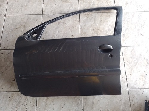 Porta Dianteira L.e Peugeot 206 / 207 4p 2001/2014 C/nf 