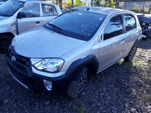 Porta Dianteira Esquerda Toyota Etios Cross 2017 Original