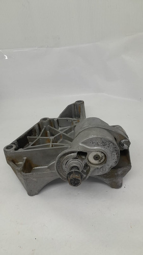 Suporte Compressor Ar Gm Zafira 2001 A 2012 93288403