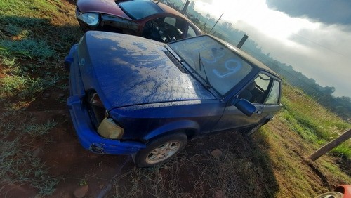 Ford Escort 1.0 Hobby 1996 Para Retirada De Peças 