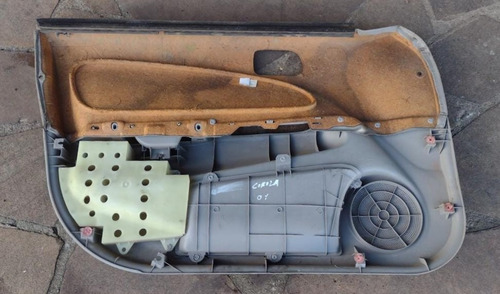 Forro Porta Dianteira Lado Direito Toyota Corolla Xei 99/02