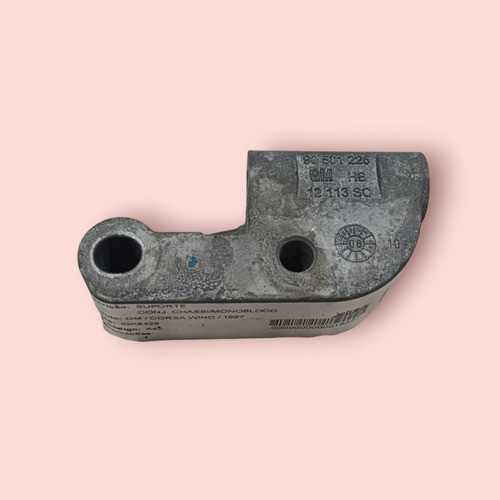 Suporte Do Alternador Gm Corsa Celta 1.0 8v 95 A 2004