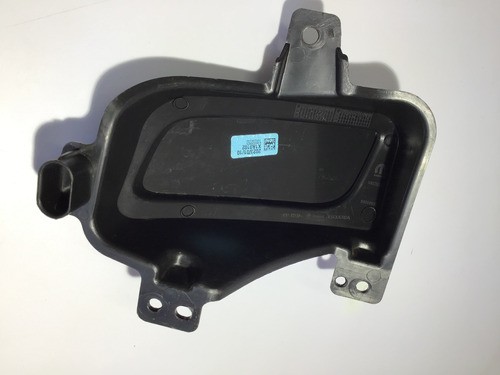 Moldura Tampa Farol Esquerda Milha Fiat Strada 2022/ 22013*