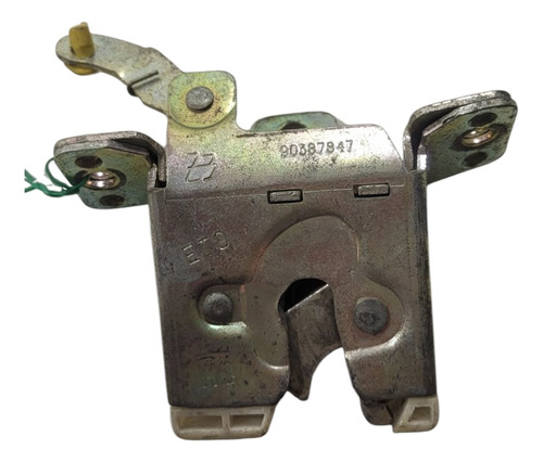 Fechadura Porta Malas Gm Corsa/ 2001 (al) Adl Cxa 532