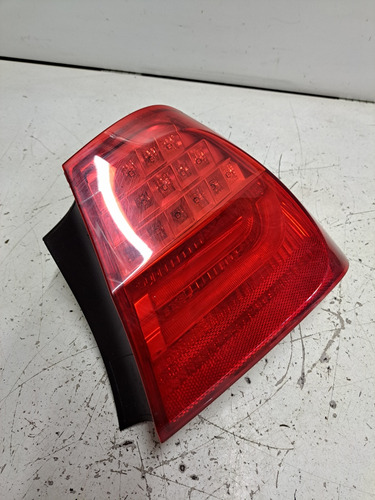 Lanterna Lado Direito Bmw 320i 2010  