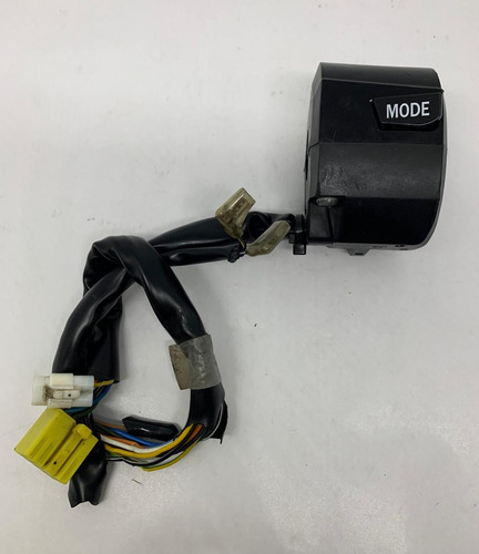 Chave De Luz Punho Esquerdo Gsx-r Srad 750 2016 C/detalhe Or