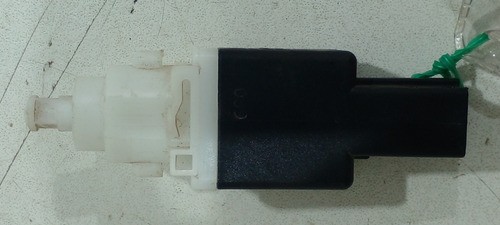 Interruptor Luz Freio Fiat Ideia 2010 46840510 (r)