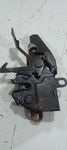 Fechadura Capo Toyota Corolla 98/02 (r)