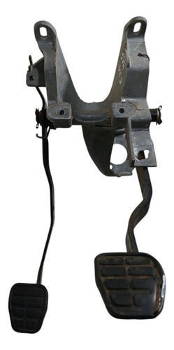 Pedaleira Embreagem Santana Quantum 1998 C/ Detalhe (ap)