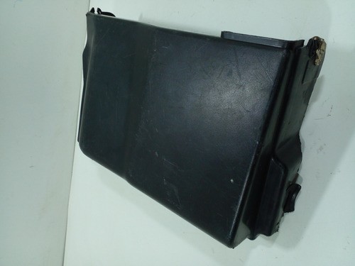 Tampa Caixa Bateria Vw Polo 6q0915429 (m)