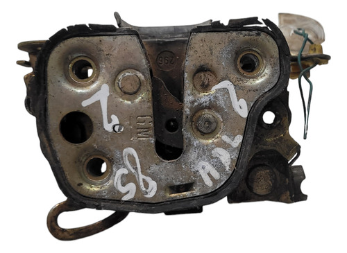 Fechadura Porta Traseira Direita Gm Corsa Sedan/ 2003 (al)