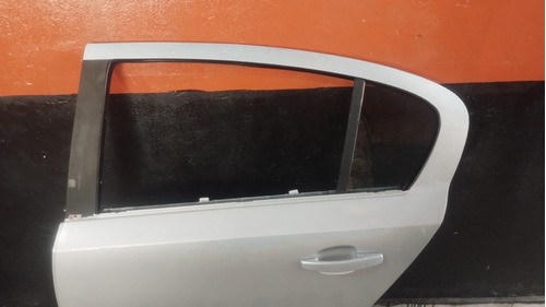 Porta Traseira L.e Chevrolet Vectra Elegance 2006 A 2011