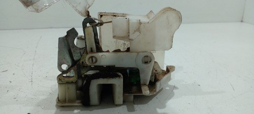 Fechadura Porta T.e Honda Fit 2004/09 (r)