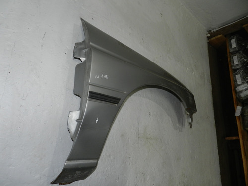 Para-lama Direito Ford Escort Europeu 93/96 Com Detalhe